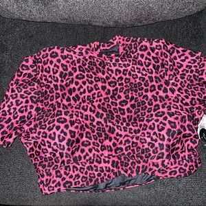 TORRID Pink Leopard Short Sleeve Cropped Rashguard sz 4